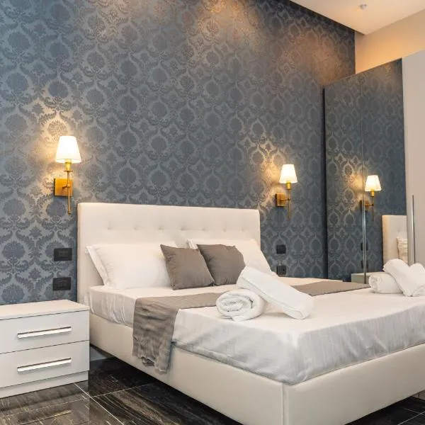 Relais Mermaid Luxury Suite，位于那不勒斯的酒店