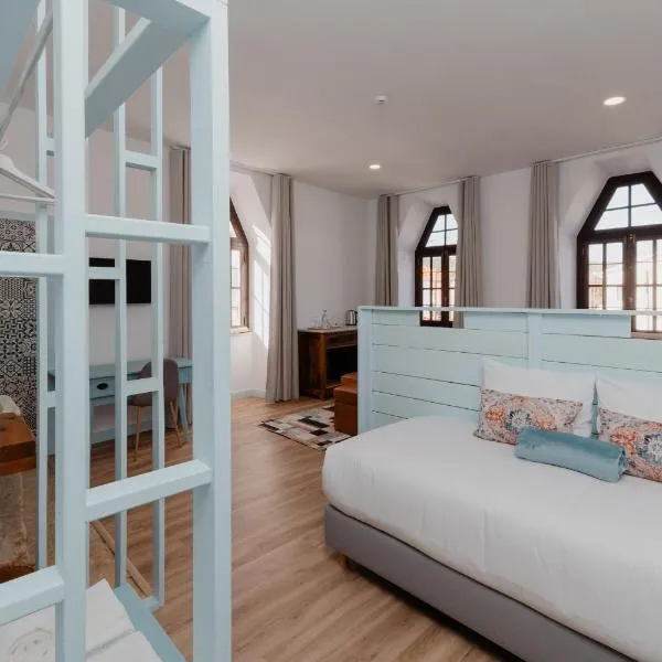 Casa da Cerca-Suíte Aconchegante com Piscina，位于Runa的酒店