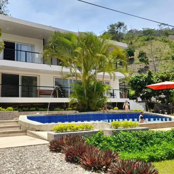 Casa campestre Los Nogales BC，位于Manaure Balcón del Cesar的酒店