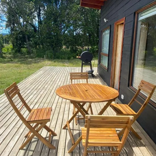 HERMOSA CASA rodeada DE NATURALEZA，位于瓦尔迪维亚的酒店