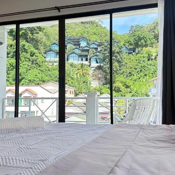 Patong Center Comfort Stay，位于芭东海滩的酒店