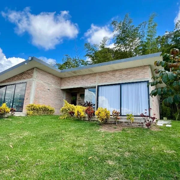 Casa campestre Lago Calima，位于卡利马的酒店