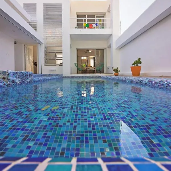 Casa CAMPANA, Privada, Piscina Privada, 3 Cuadras Malecón，位于科苏梅尔的酒店