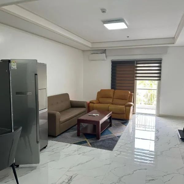 clark terrace condo with 2bedroom near airport hann casino，位于Tibo的酒店