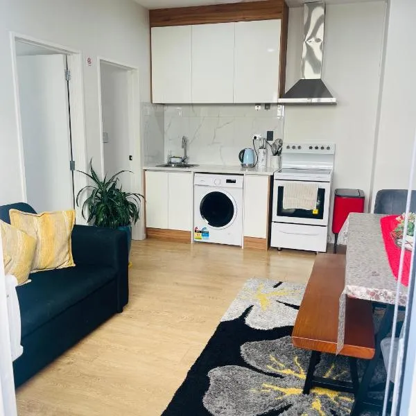 Flat bush holiday apartment，位于奥克兰的酒店