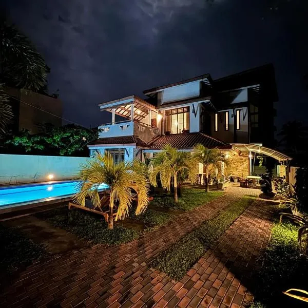 Grand Royal Villa Negombo，位于尼甘布的酒店