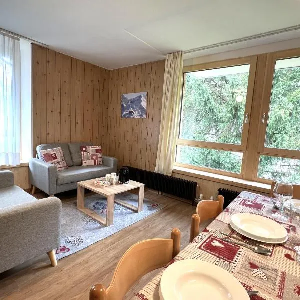 Amba Chalet Famiglia Cima - Trilocale 6 posti letto，位于梅扎纳的酒店