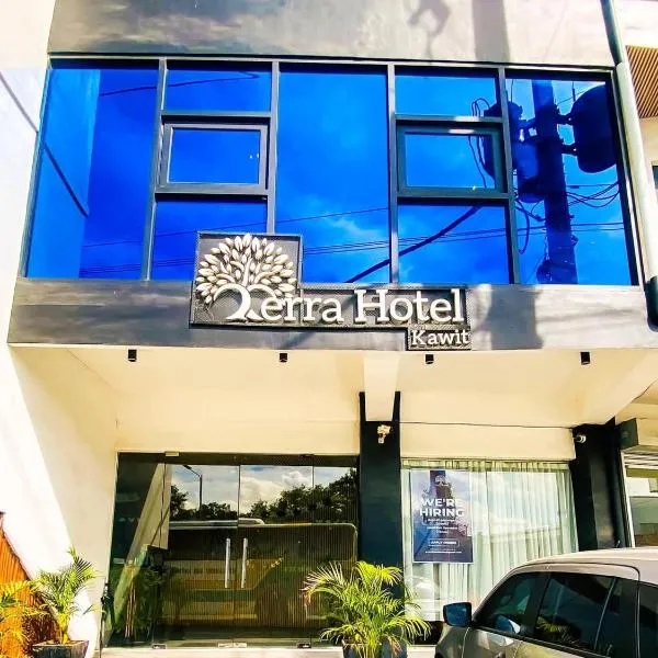 Terra Hotel Kawit，位于Dulong Bayan的酒店