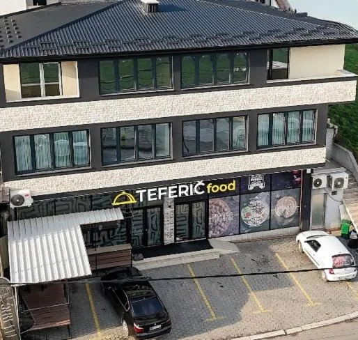 Mecks apartmani，位于新帕扎尔的酒店
