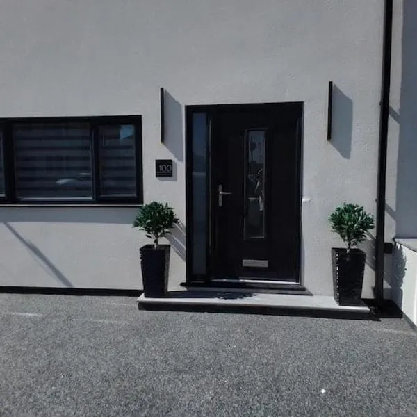 Beachview apartment，位于克利夫利斯的酒店