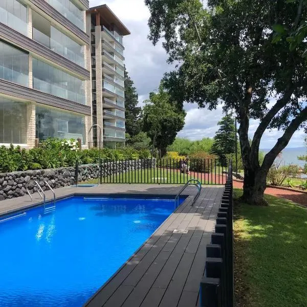 Pinares Vista Lago，位于普孔的酒店