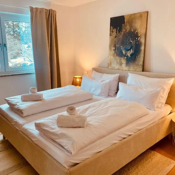 Liboria I Stylische Maisonette Wohnung Alpenblick I 4min zum See，位于Uffing的酒店