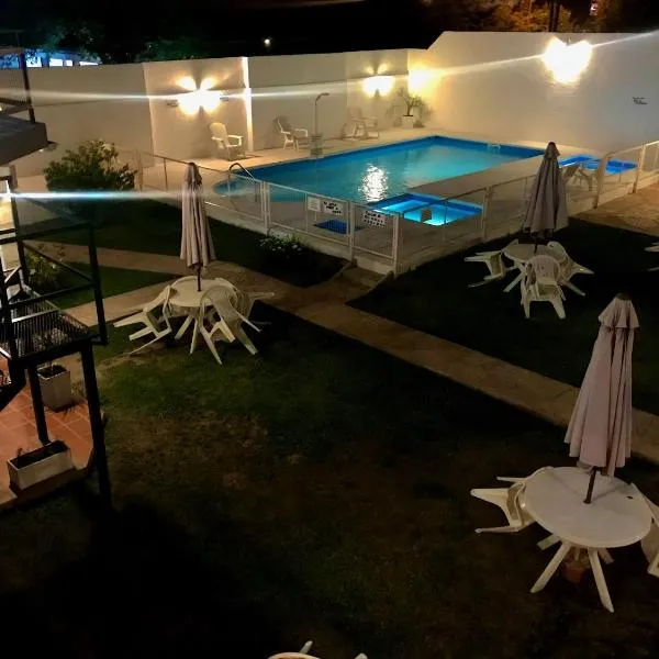 Hosteria Torol Calta，位于库拉布罗切罗镇的酒店