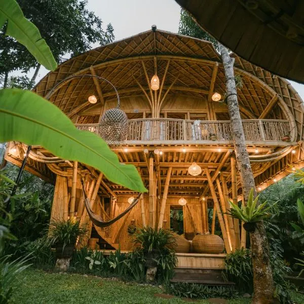 Alamvaya Bali Bamboo House，位于希德门的酒店