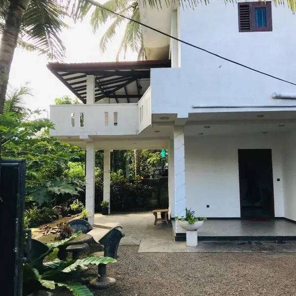 River Beach View，位于希克杜沃的酒店