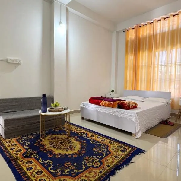 Villa Vivian Elegance AC，位于迪布鲁加尔的酒店
