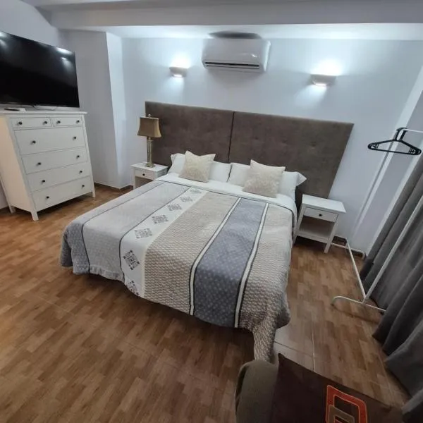 Casaluna 3 Caninito del Rey，位于阿达莱斯的酒店