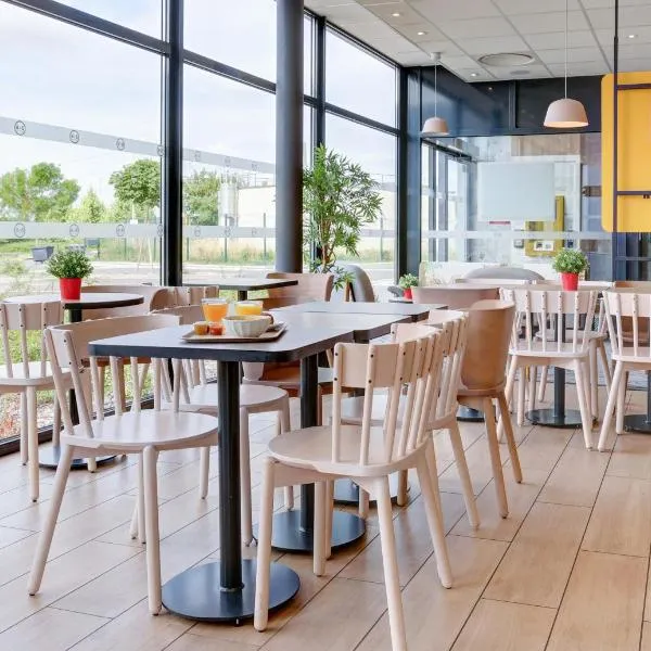 B&B HOTEL Reims Croix Blandin，位于兰斯的酒店