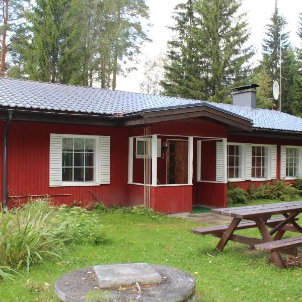 Villa Red House，位于Rautjärvi的酒店