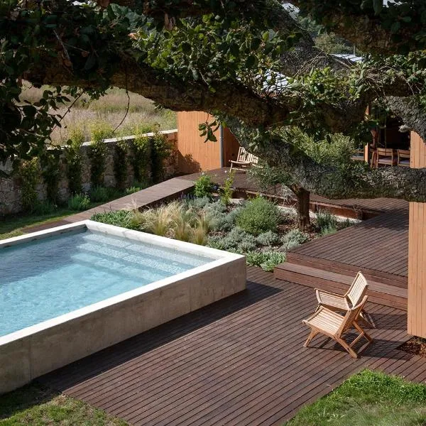 Wood Mood Lodges，位于卡米尼亚的酒店