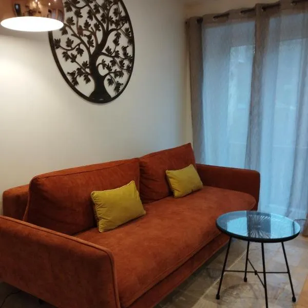 gîte Couleur Cuivre，位于Cerdon的酒店