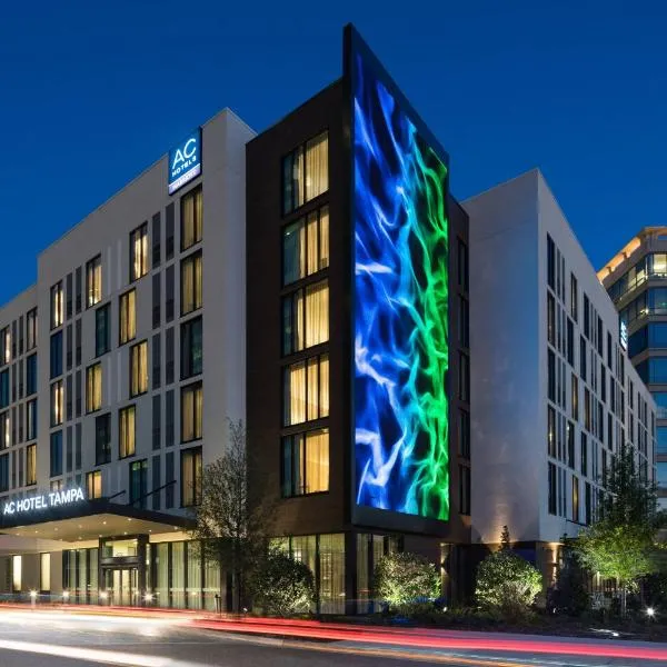 AC Hotel by Marriott Tampa Airport，位于坦帕的酒店