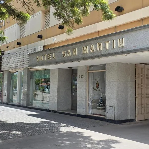 Hotel San Martin，位于玛利亚镇的酒店