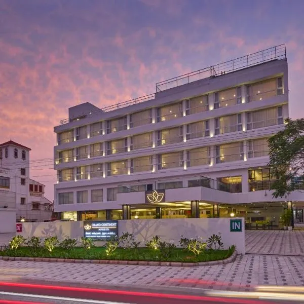 Grand Continent Mahabalipuram A Sarovar Premiere Affiliate Hotel，位于马哈巴利普拉姆的酒店