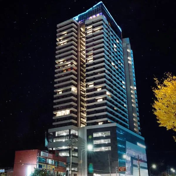 Hotel The Blue Terra，位于束草市的酒店
