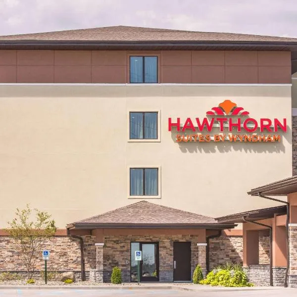 Hawthorn Extended Stay by Wyndham Saint Clairsville，位于圣克莱尔斯维尔的酒店