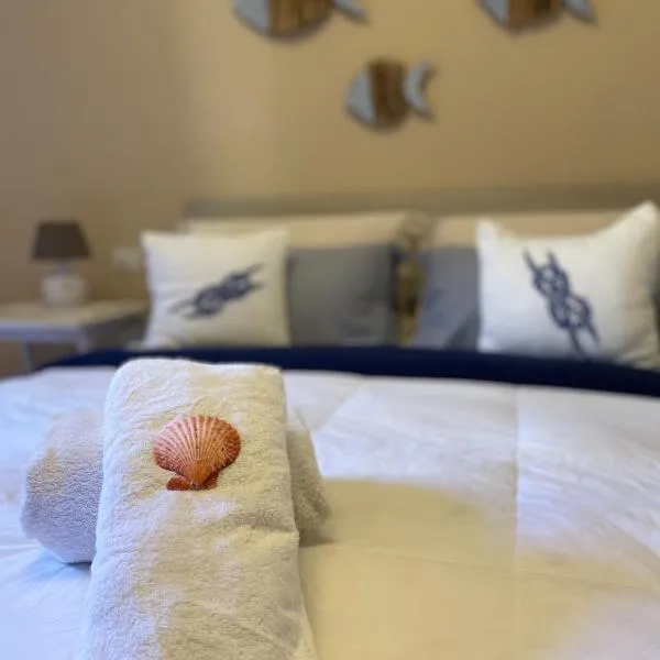 La Marina Apartment with Pool，位于奥尔比亚的酒店