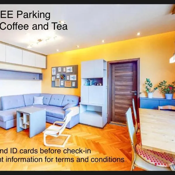 Nový apartmán v Ostravě u Mišky s akváriem a výhledem z balkonu na Beskydy，位于俄斯特拉发的酒店