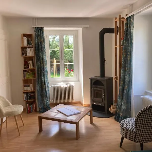 Logement cosy，位于Saint-Legier-La Chiesaz的酒店