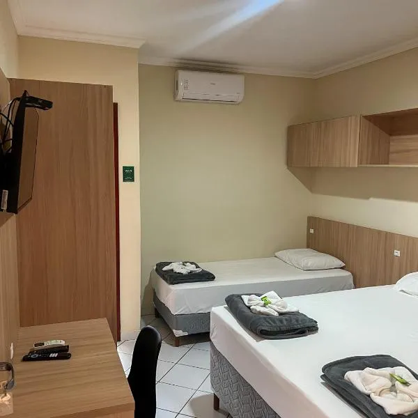 Buriti Hotel Aracruz，位于阿拉克鲁斯的酒店