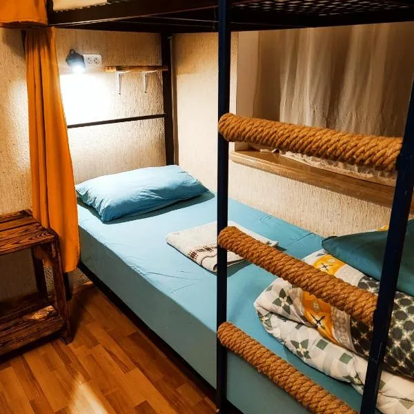 The Friends Hostel，位于库塔伊西的酒店