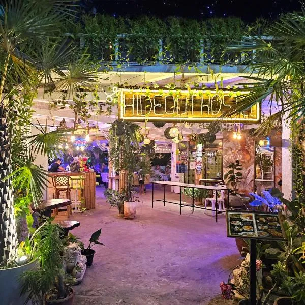 Hideout Hostel 2，位于哈林海滩的酒店