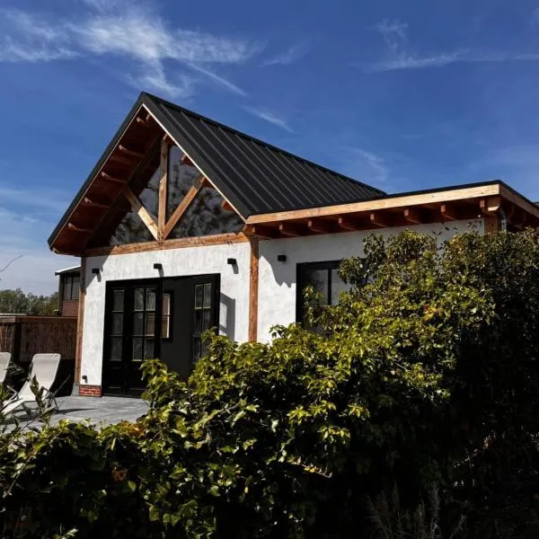 Rustic Lake House，位于芬克芬的酒店