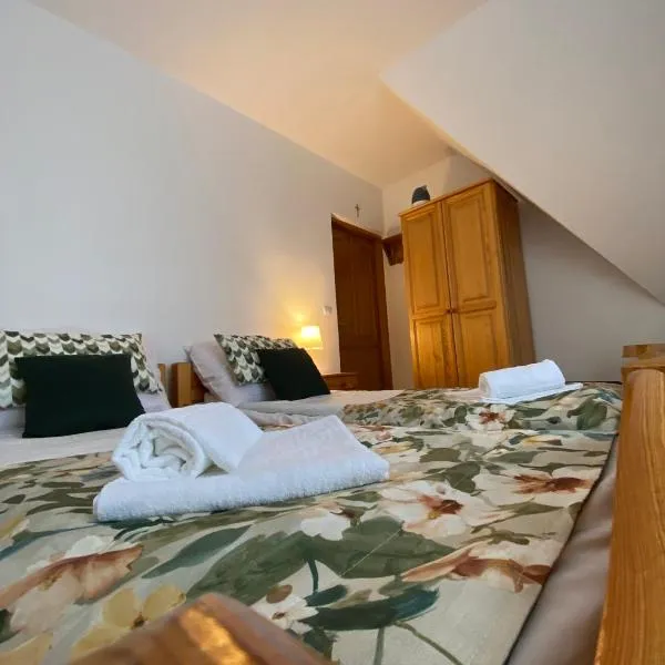 Wynajem Pokoi - Halina i Wiesław Furczoń，位于Groń的酒店