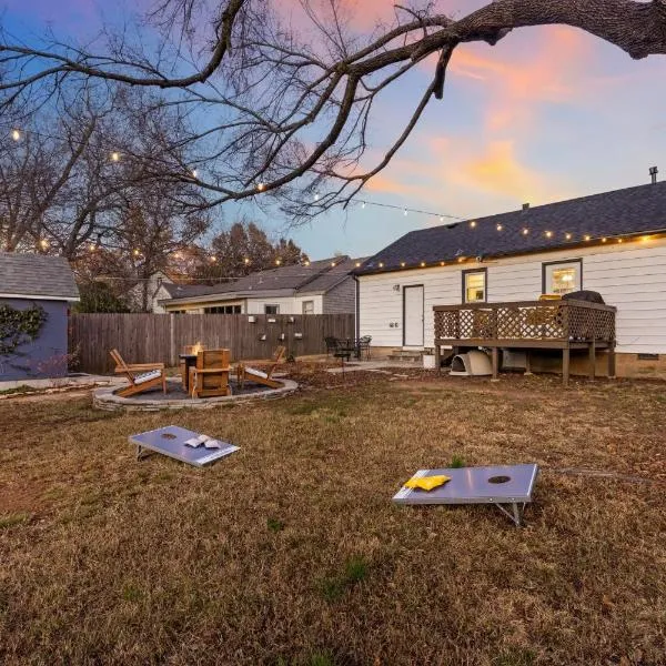 Tulsa Expo Firepit Midtown House，位于塔尔萨的酒店
