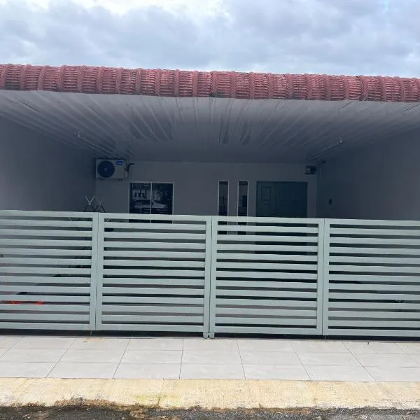 Wika Homestay，位于居林的酒店