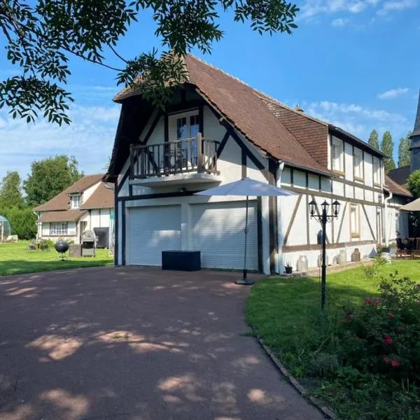 Chic et Charme Cottage，位于Suzay的酒店