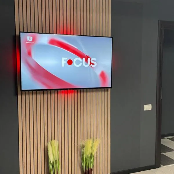 Militari Residence Luxury 32，位于Roşu的酒店