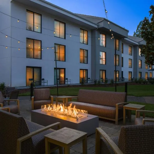 Courtyard by Marriott Portland Beaverton，位于比弗顿的酒店