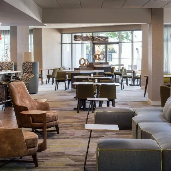 Courtyard by Marriott Richmond Berkeley，位于里士满的酒店