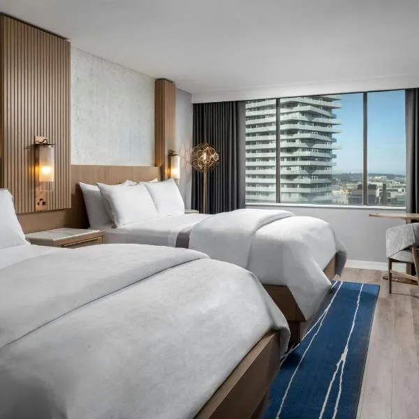 多伦多港口城堡威斯汀酒店，位于多伦多的酒店