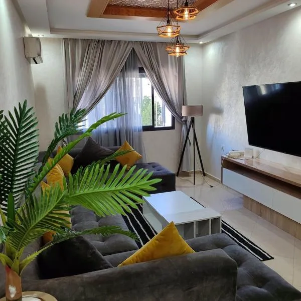appartement 2 chambres stylés，位于塞拉的酒店