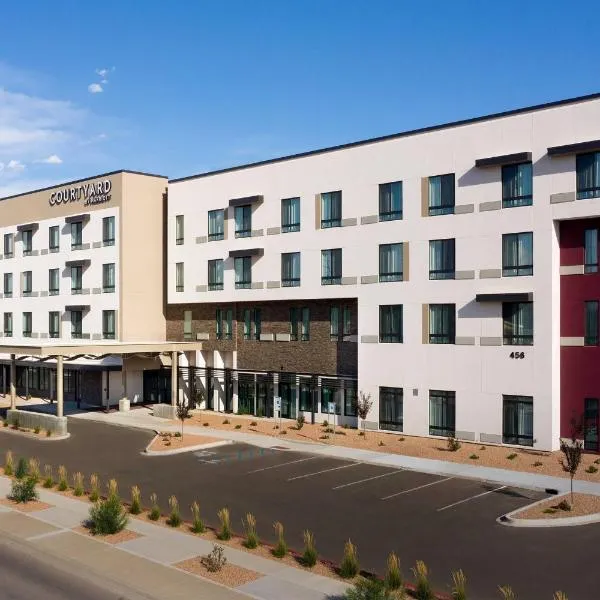 Courtyard by Marriott Las Cruces at NMSU，位于拉斯克鲁塞斯的酒店