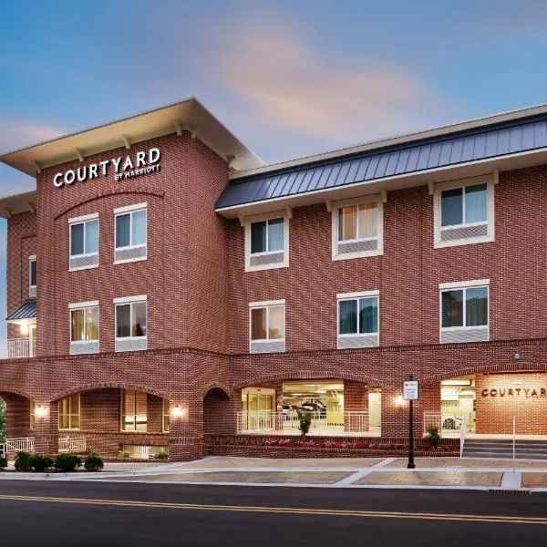 Courtyard by Marriott Atlanta Duluth Downtown，位于Duluth(Georgia) 的酒店