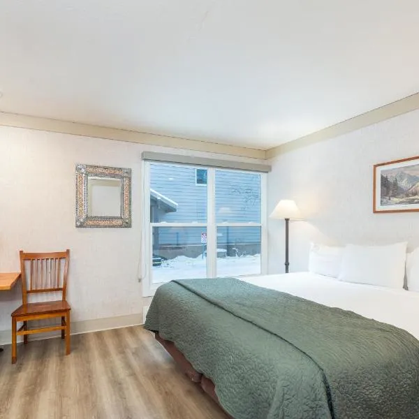 Mountainside Inn 206 by Alpine Lodging Telluride，位于特柳赖德的酒店
