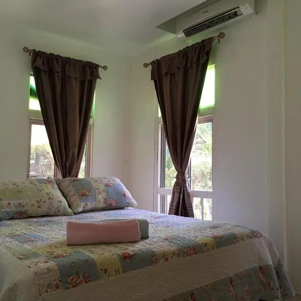 斯里兰卡奇勒姆和兰卡威度假屋，位于Kilim的酒店